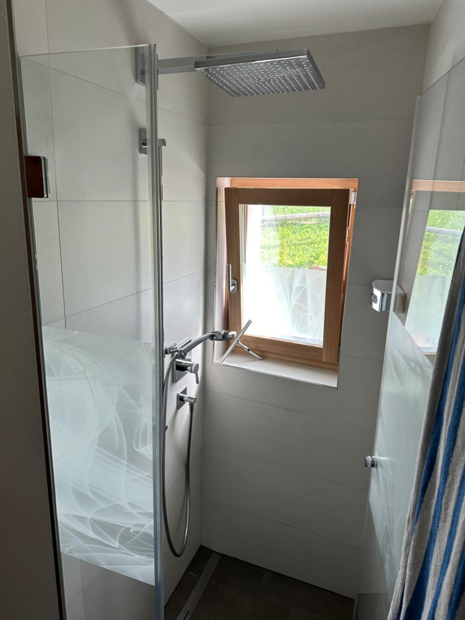 Kleines Aber Feines Studio Zuoz Bagian luar foto