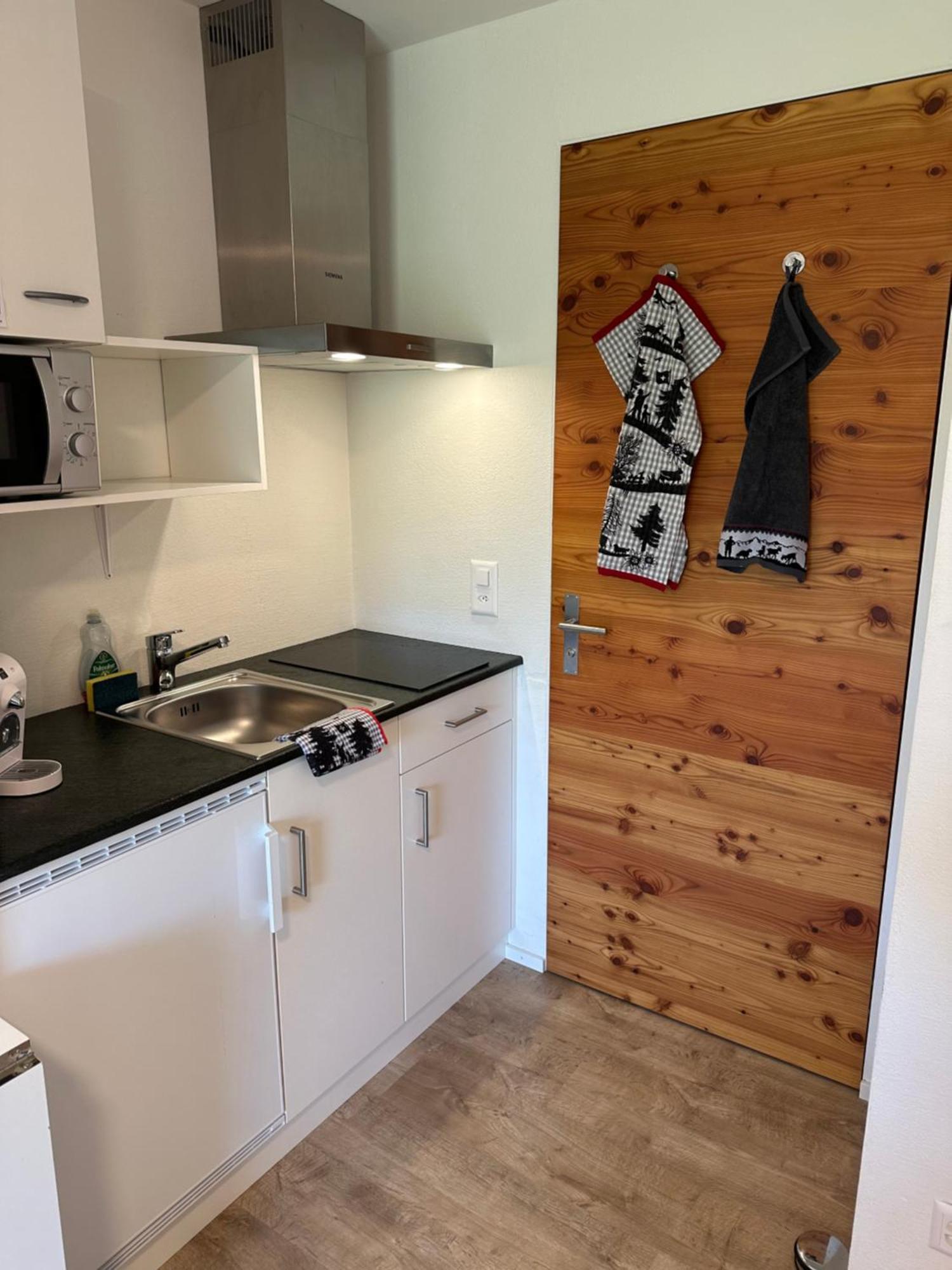 Kleines Aber Feines Studio Zuoz Bagian luar foto
